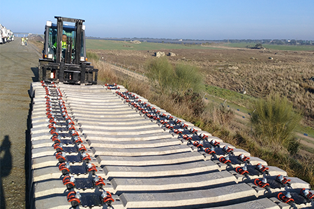 Award contract sleepers of railway to Llerena and Fuente del Arco Stations (Badajoz)